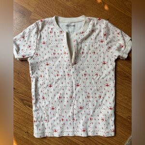 EUC Fin & Vince tee size 10/11